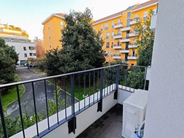 Appartamento via Andrea Maffei 8, Milano