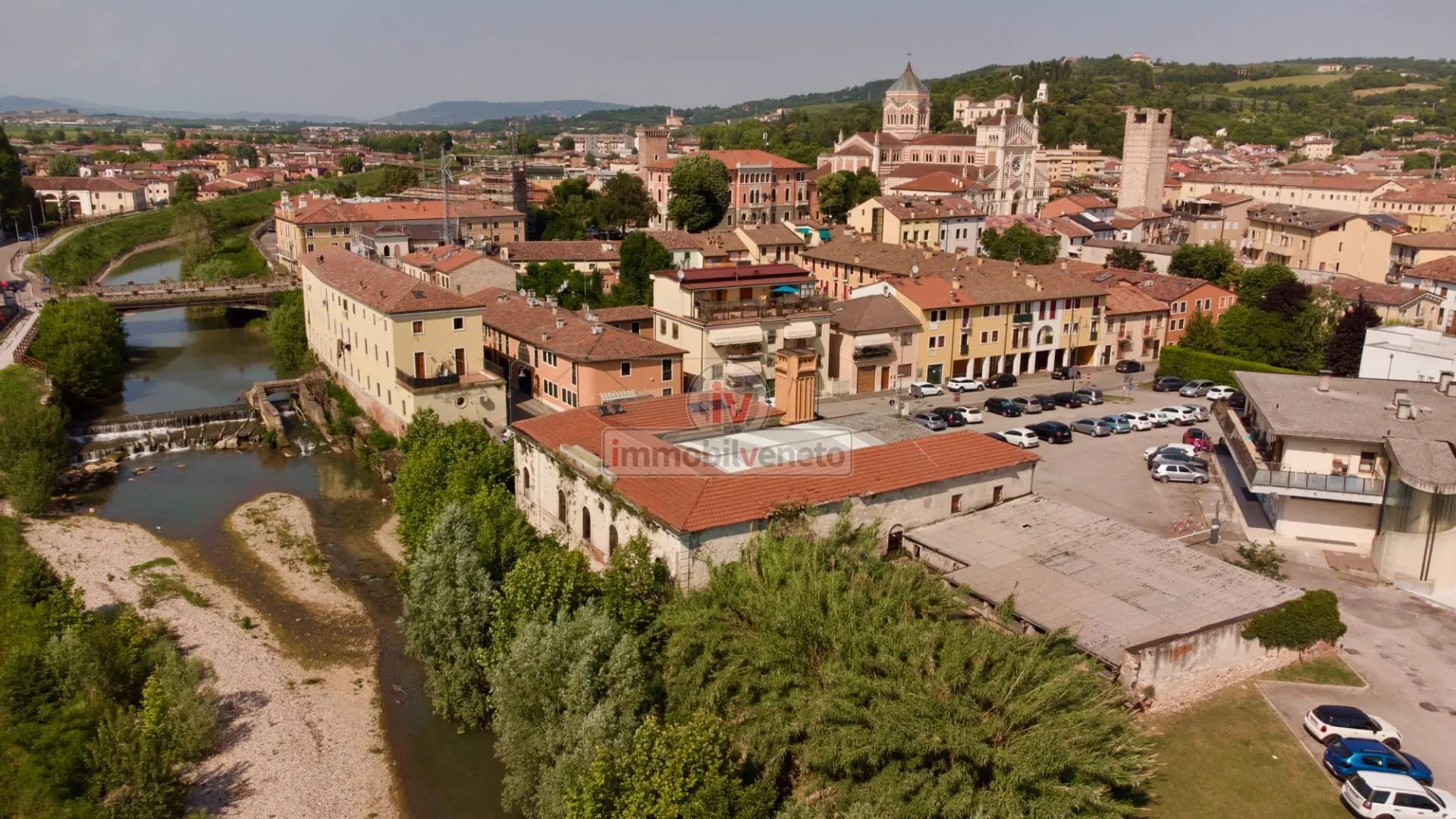 Immagine per Negozio in vendita a Lonigo VIA MACELLO 