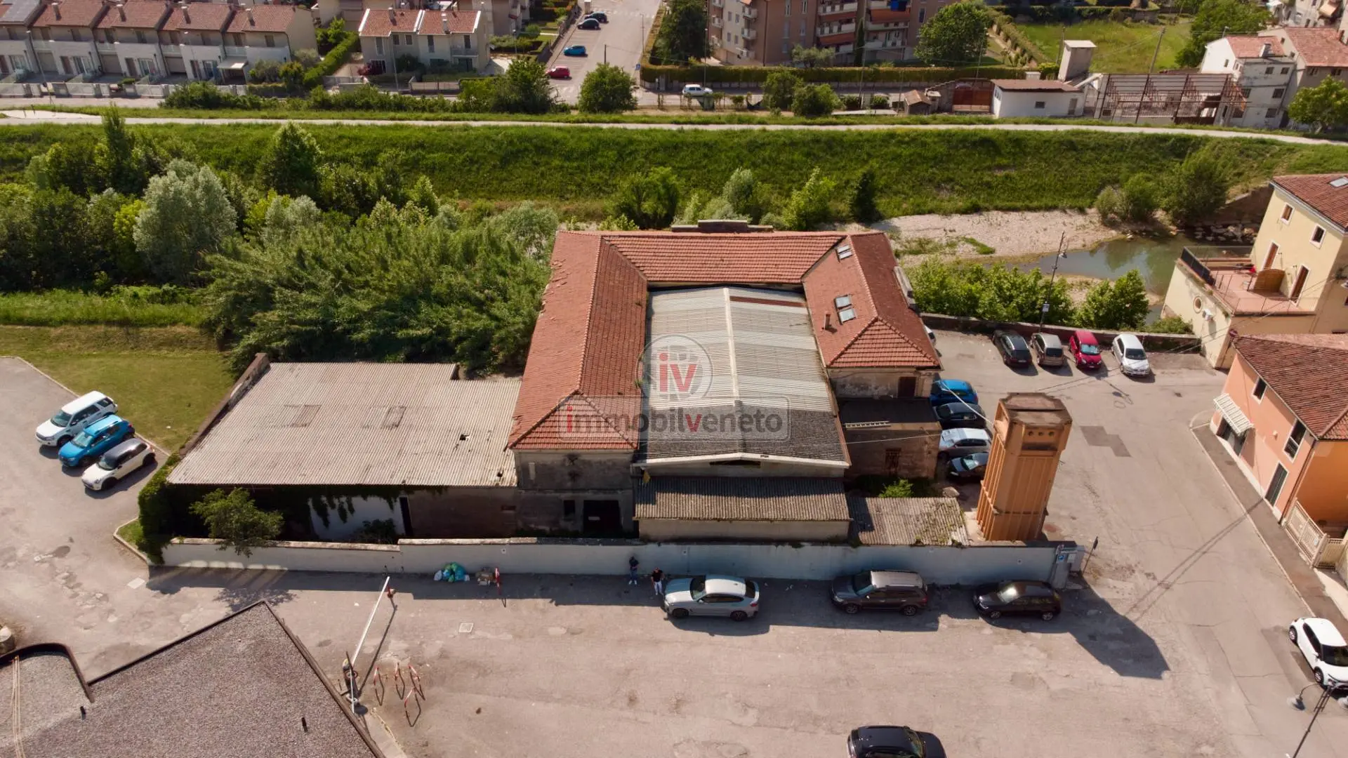 Immagine per Negozio in vendita a Lonigo VIA MACELLO 