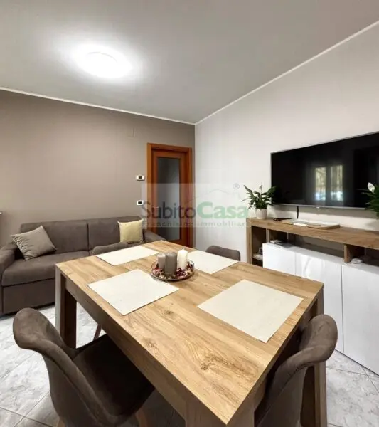 Appartamento via Cavour 64, Villalfonsina