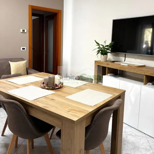 Appartamento via Cavour 64, Villalfonsina