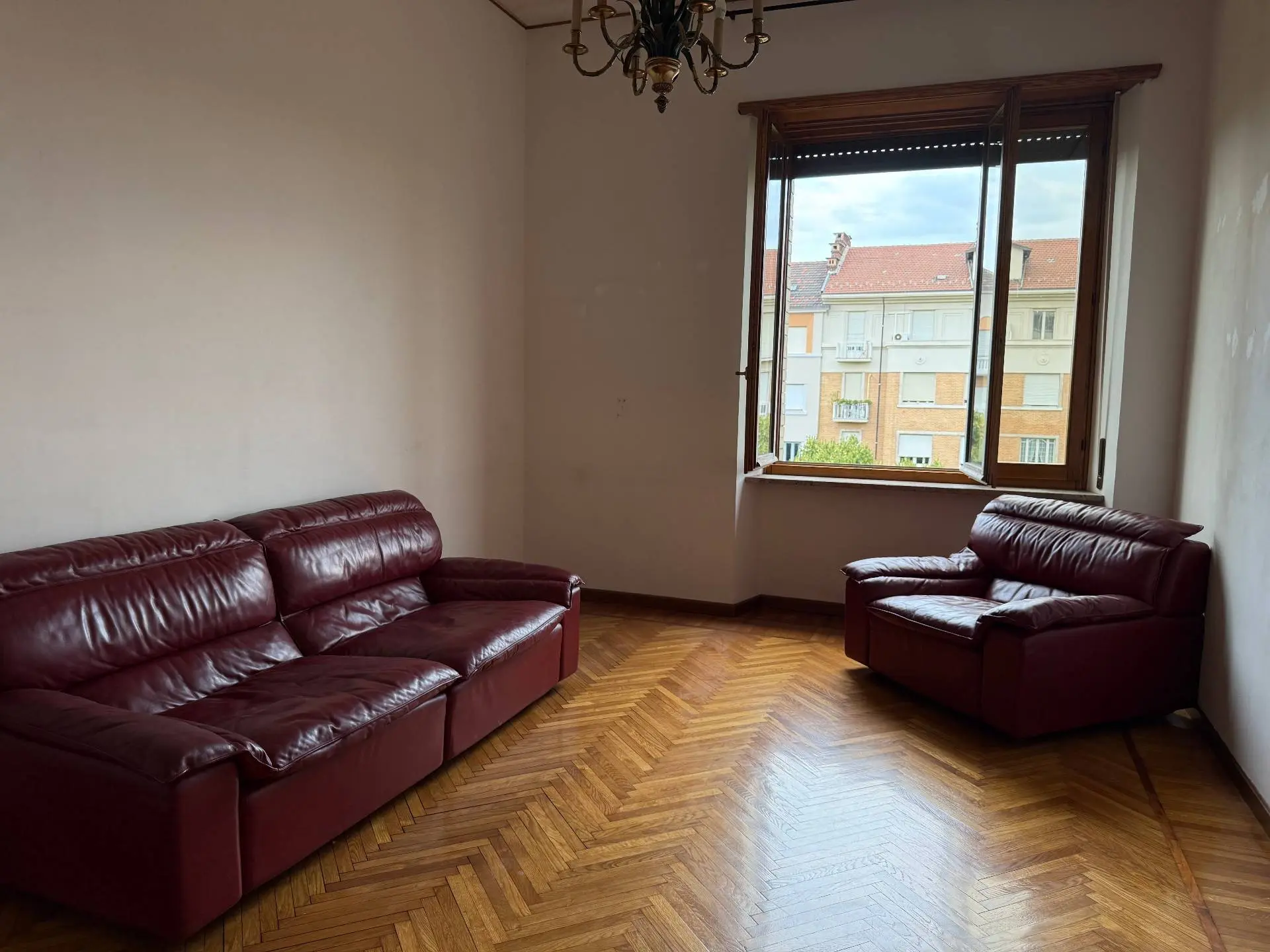 Immagine per Appartamento in affitto a Torino Corso Re Umberto 126
