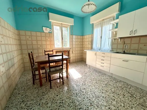 Casa Indipendente viale Abruzzi, Riccione