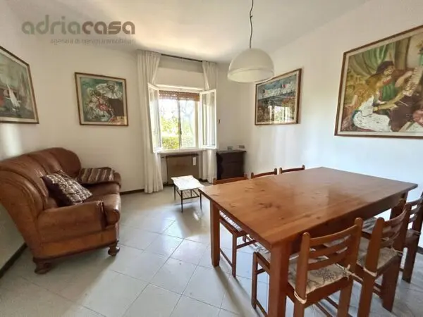 Casa Indipendente viale Abruzzi, Riccione
