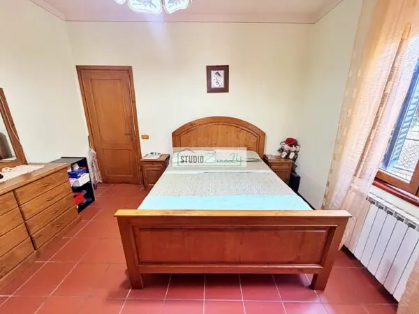 Villa via Valdicastello Carducci, Pietrasanta