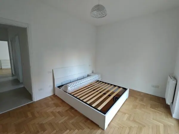 Appartamento via Andrea Maffei 8, Milano