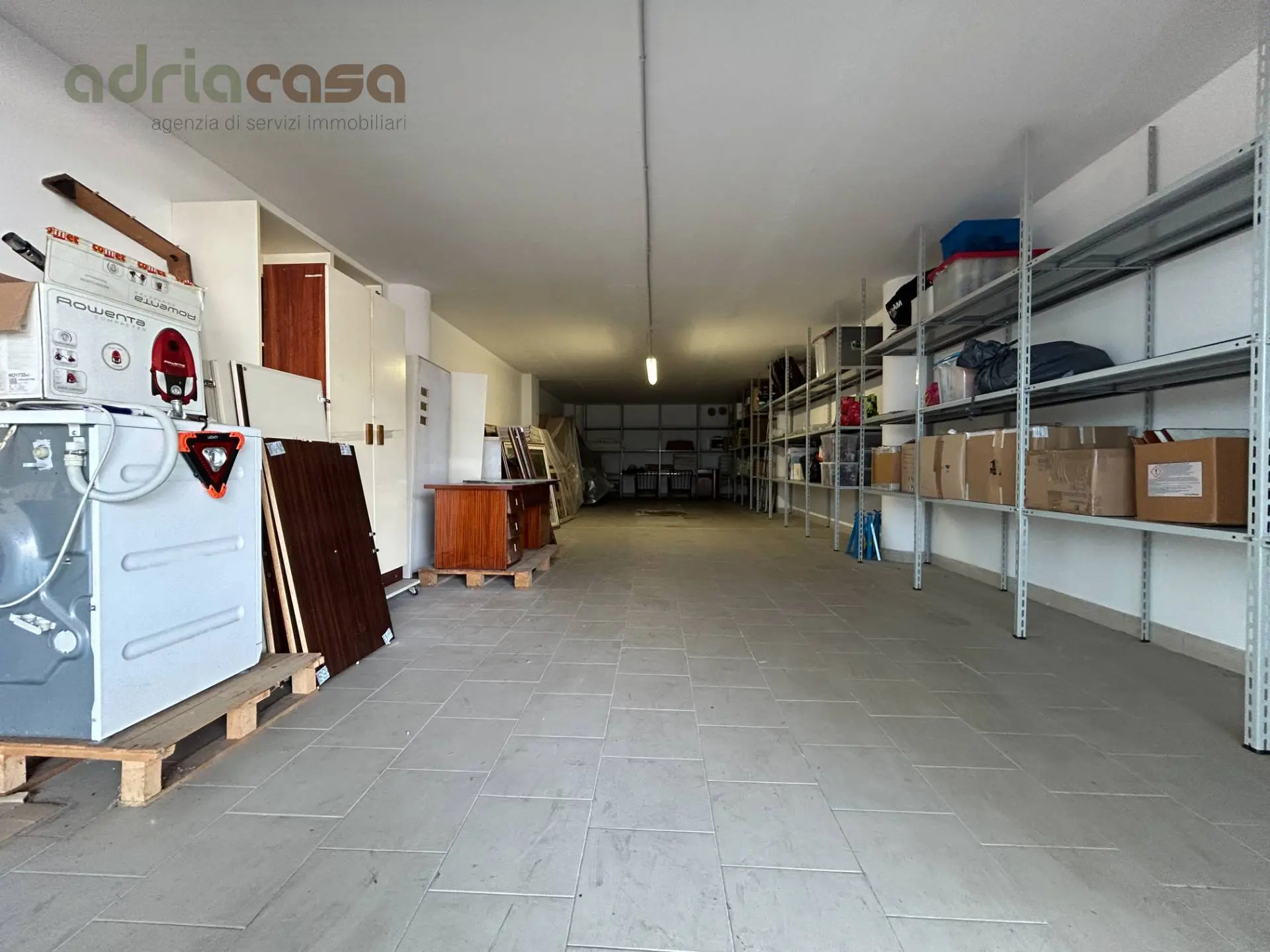 Immagine per Box / Posto auto in affitto a Riccione Viale Emilia 