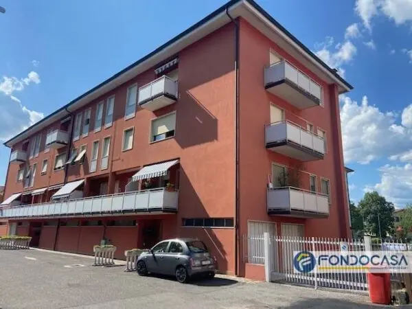 Box / Posto Auto via, Palazzolo Sull'Oglio