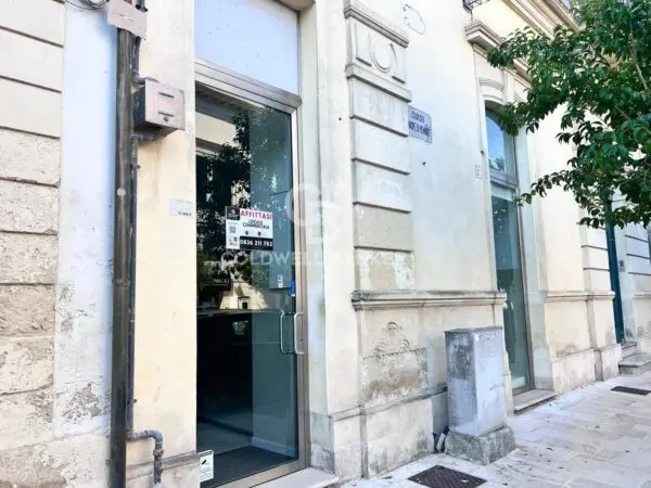 Locale Commerciale corso Principe Di Piemonte 2, Galatina
