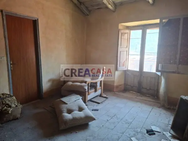 Casa Indipendente via Galileo Galilei, Graniti