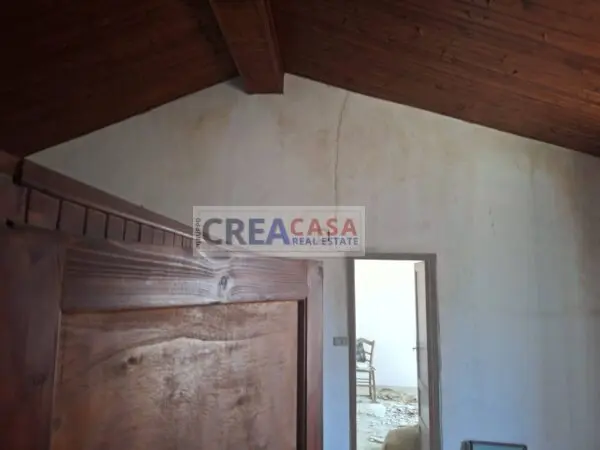 Casa Indipendente via Galileo Galilei, Graniti