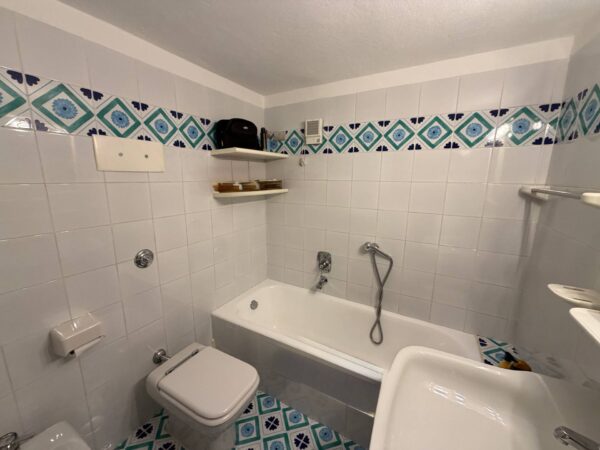 Appartamento via Ladunia 24, Olbia