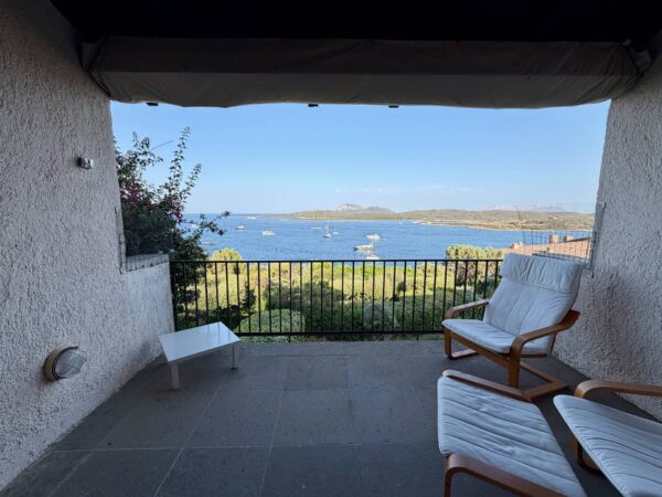 Appartamento via Ladunia 24, Olbia