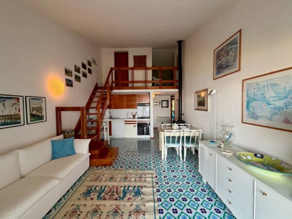 Appartamento via Ladunia 24, Olbia