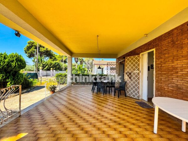 Villa via Prometeo, Siracusa