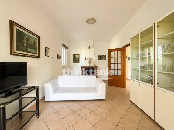 Villa via Prometeo, Siracusa