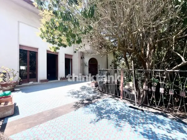 Villa via Vittorio Emanuele Iii, Lercara Friddi