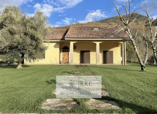 Villa via Borgata Chiappa, Garlenda