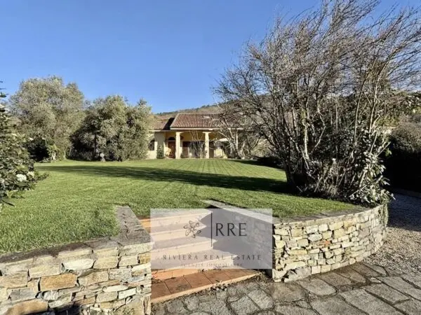 Villa via Borgata Chiappa, Garlenda