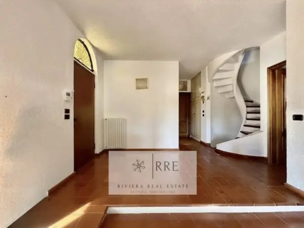 Villa via Borgata Chiappa, Garlenda