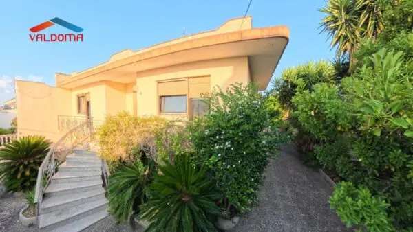 Villa via Piave 15, San Cassiano