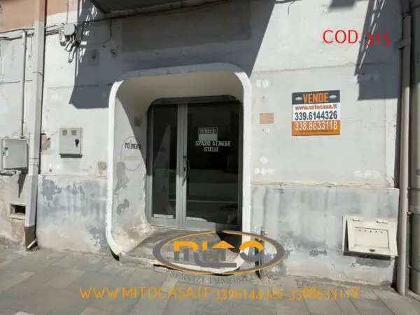 Locale Commerciale via Roma 144, Telese Terme