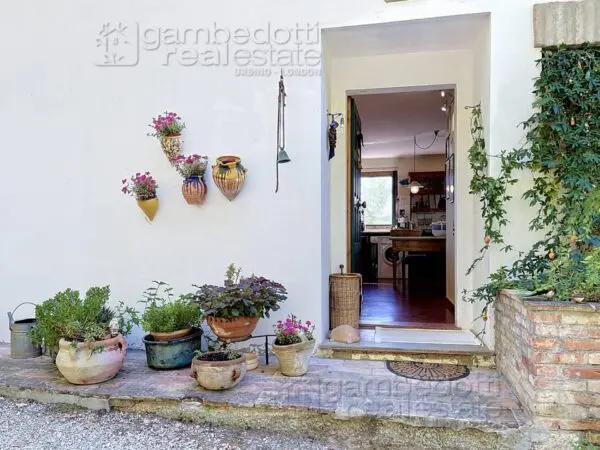 Villa via, Urbino
