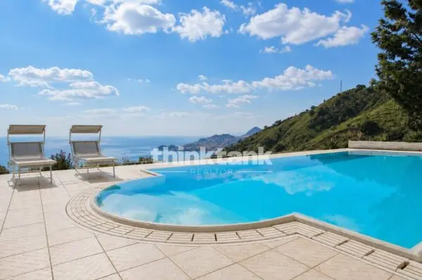 Immagine per Villa in vendita a Letojanni Contrada Sillemi 
