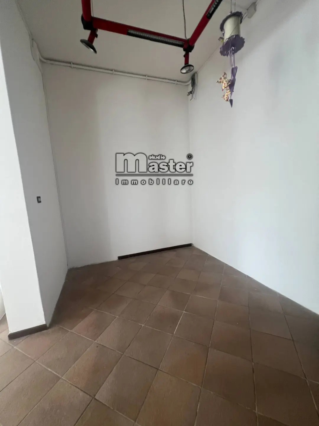 Immagine per Negozio in affitto a Paese CASTAGNOLE CENTRO 