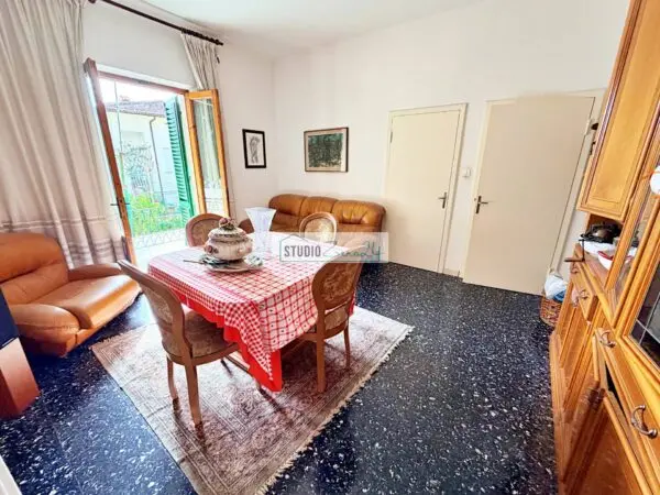 Casa Indipendente via Della Chiusa, Pietrasanta