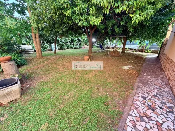 Casa Indipendente via Della Chiusa, Pietrasanta