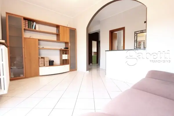 Trilocale viale Villoresi 37, Nerviano