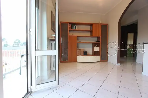 Trilocale viale Villoresi 37, Nerviano
