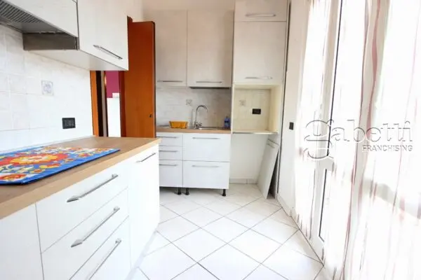 Trilocale viale Villoresi 37, Nerviano
