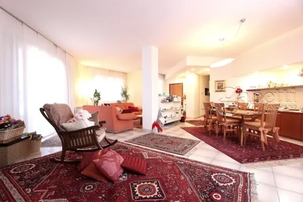 Immagine per Villa in vendita a Parabiago via Gian Battista Vico