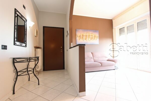 Trilocale viale Villoresi 37, Nerviano
