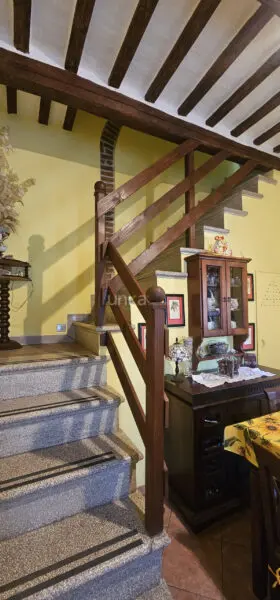 Villa Trifamiliare via Gambasilla Snc, Castelbellino