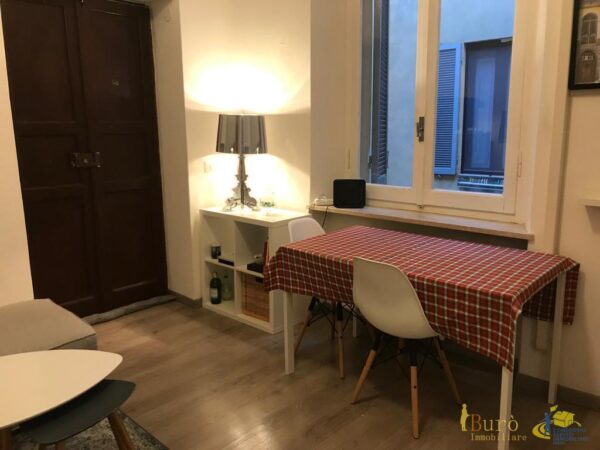 Bilocale via Borgo Piccinini 7, Centro Storico, Parma