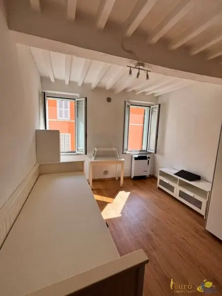 Monolocale via Borgo Guazzo, Parma