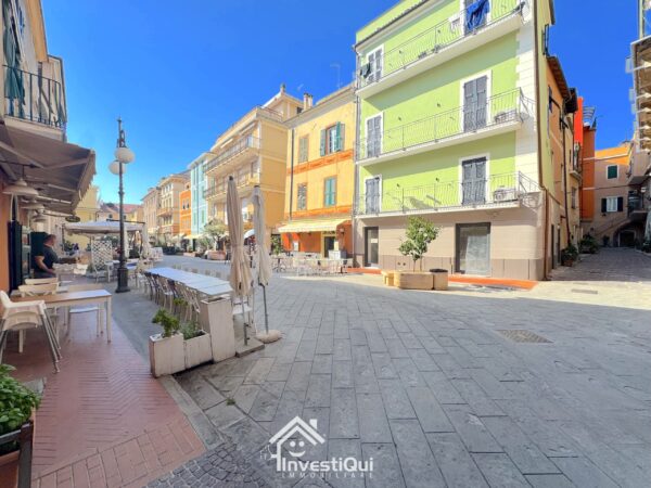 Immagine per Bilocale in vendita a Pietra Ligure via Rocca Crovara 16