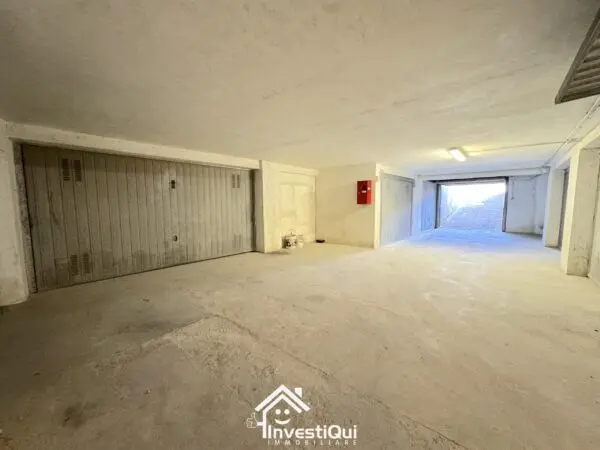Garage piazza Nenni 18, Pietra Ligure