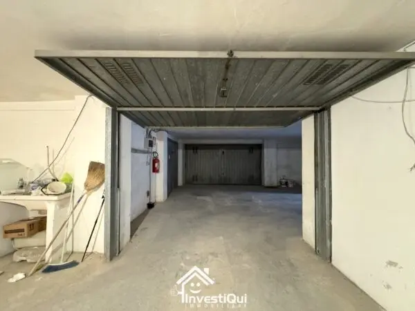 Garage piazza Nenni 18, Pietra Ligure