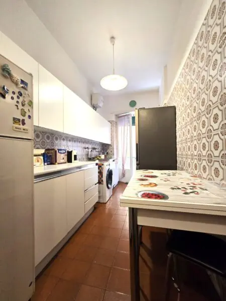 Stanza via Nomentana 330, Roma