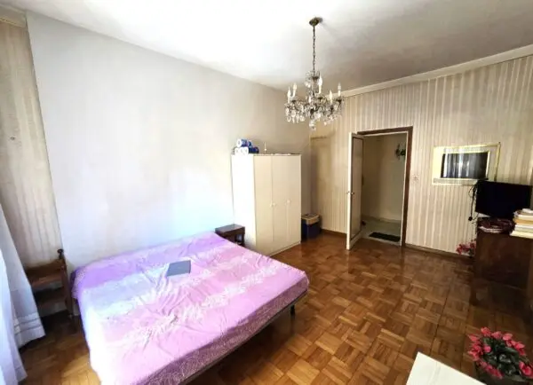 Stanza via Nomentana 330, Roma