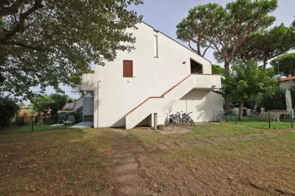 Villa via Puccini 16, Comacchio