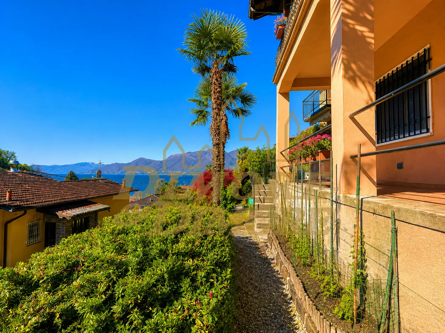 Immagine per Villa in vendita a Luino 49