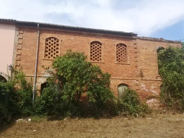 Casale via Tavolara 59, Castelnuovo Magra