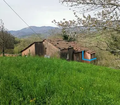 Trilocale via Frazione Teviggio 14, Varese Ligure