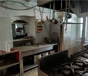 Immagine per Negozio in asta a Genova via Chiaravagna 35