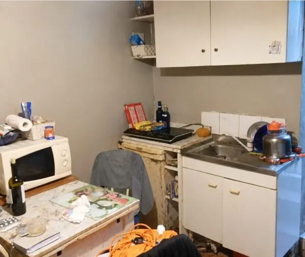 Magazzino via Borgoratti 65a, Genova